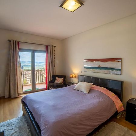 Lovely Apartment Near Airport And Nations Park, With Garage Loures Exterior foto