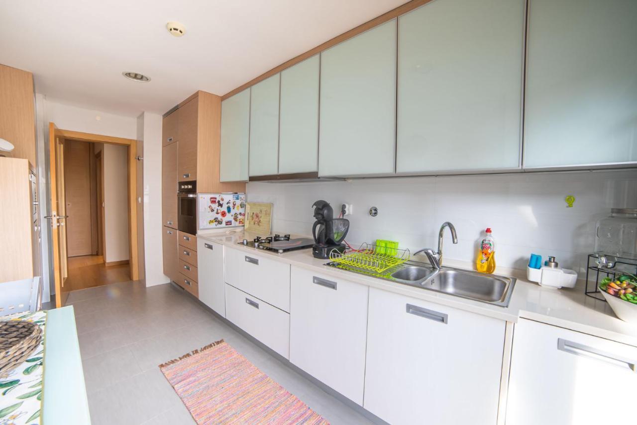 Lovely Apartment Near Airport And Nations Park, With Garage Loures Exterior foto