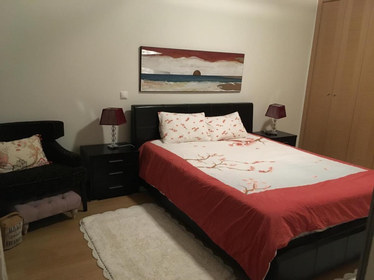 Lovely Apartment Near Airport And Nations Park, With Garage Loures Exterior foto